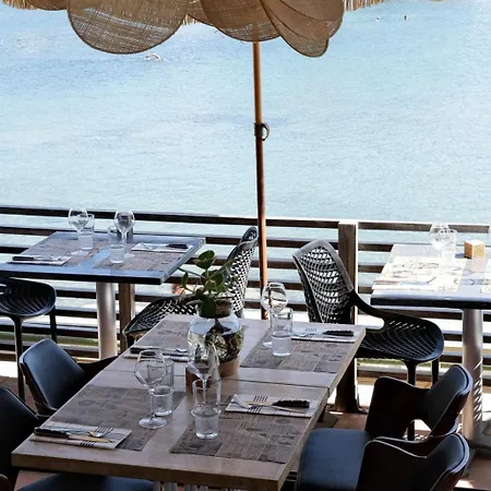 Hotel Plein Large 3*