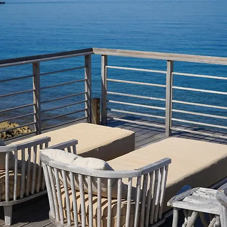 Hotel Plein Large 3*
